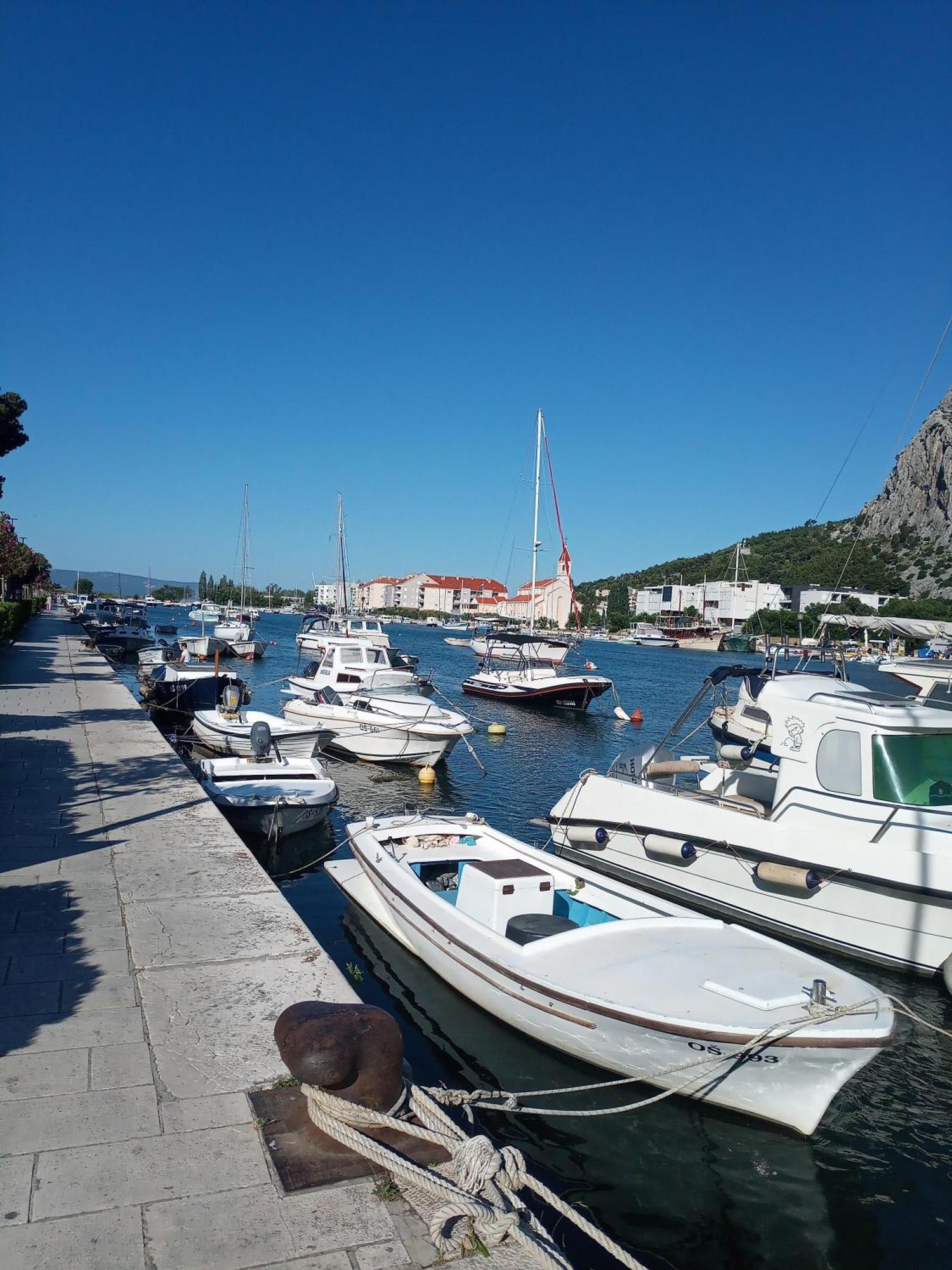 Sea View Panorama Apartment L Omiš Esterno foto