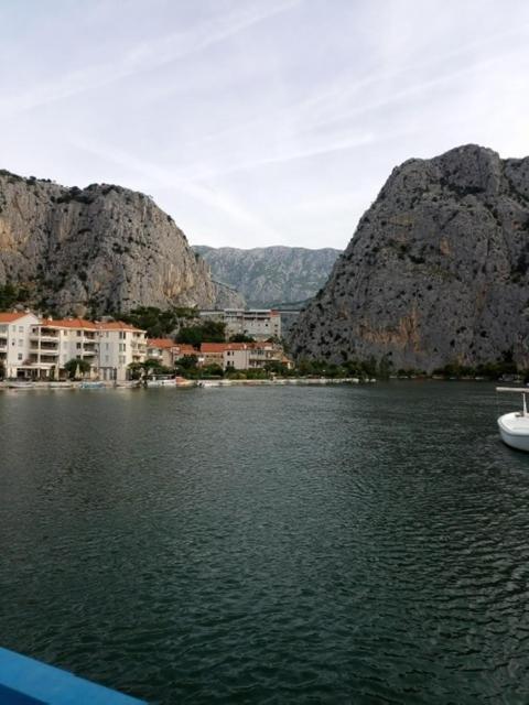 Sea View Panorama Apartment L Omiš Esterno foto