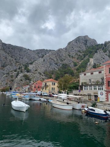 Sea View Panorama Apartment L Omiš Esterno foto