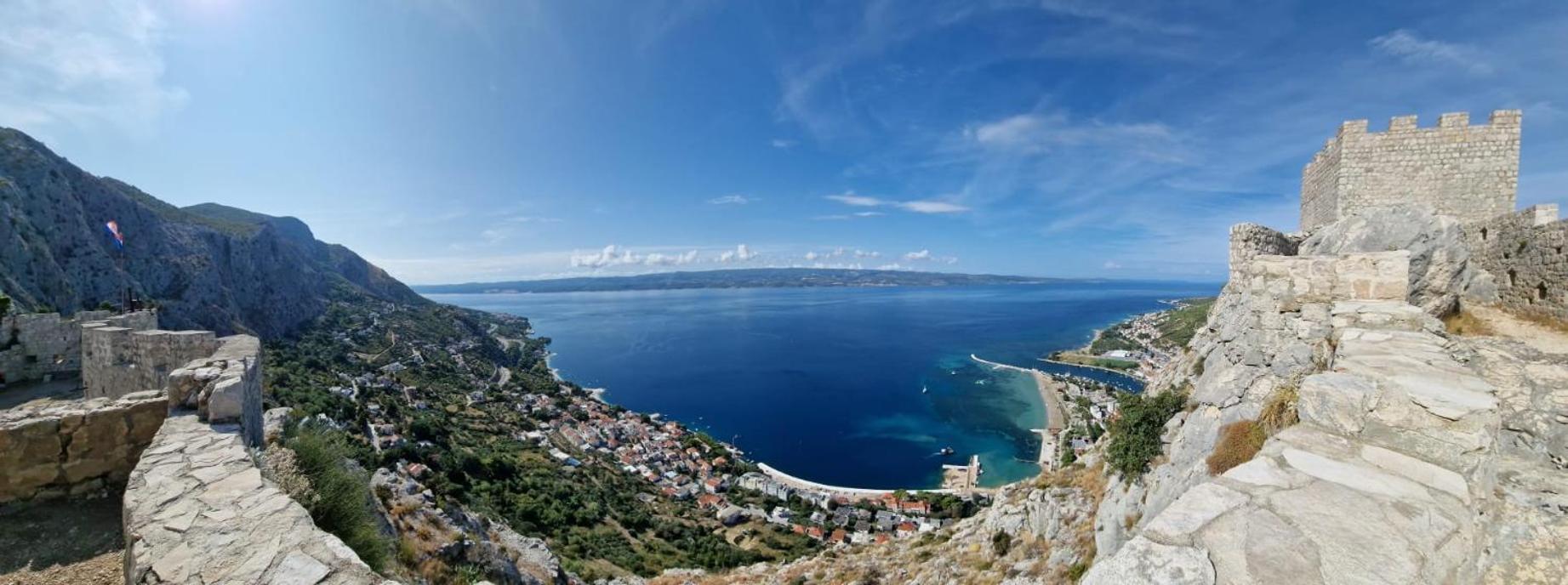 Sea View Panorama Apartment L Omiš Esterno foto