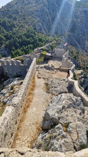 Sea View Panorama Apartment L Omiš Esterno foto